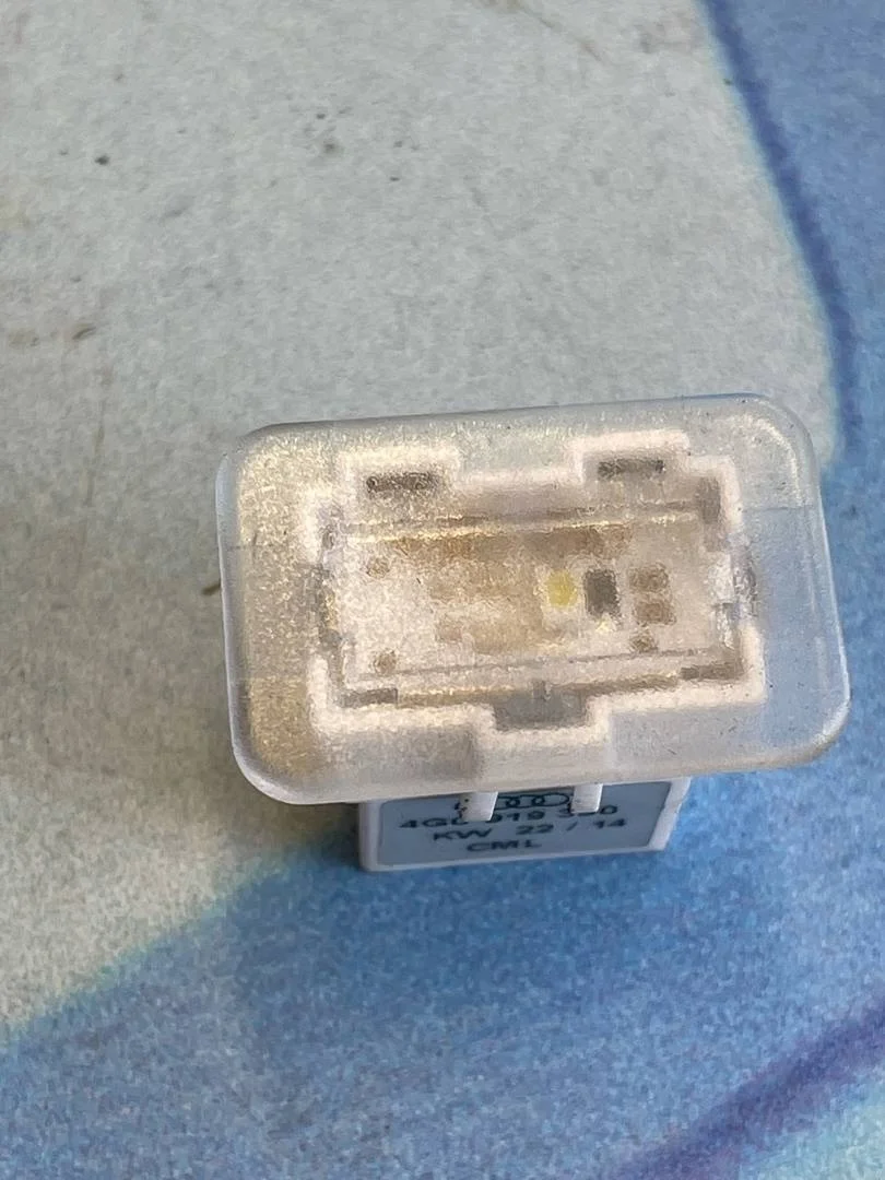 Плафон салонный Audi A7 2014