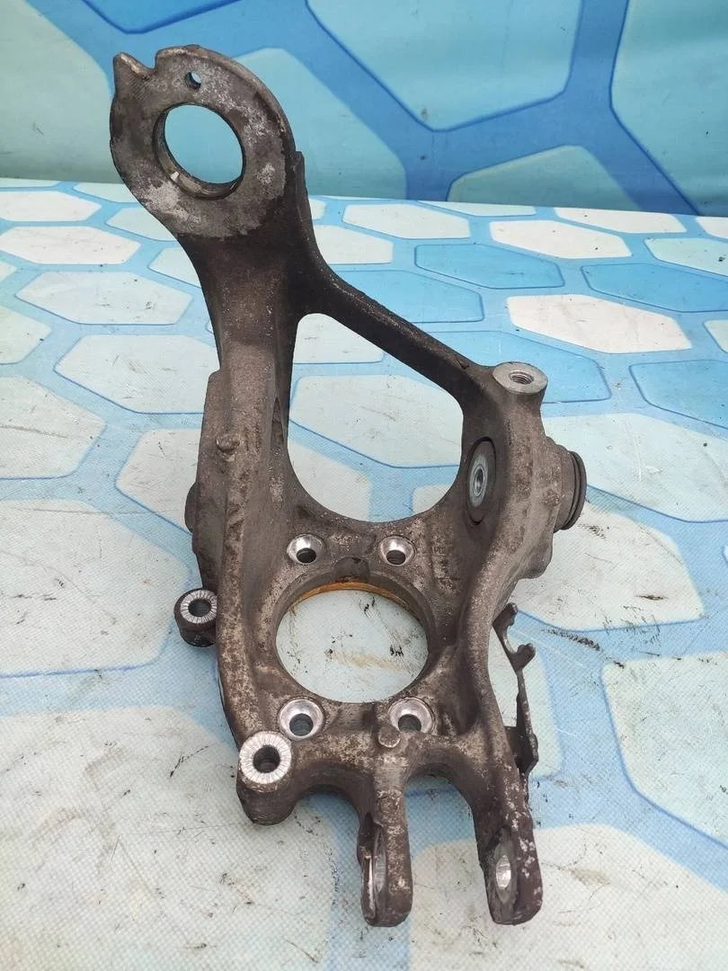 Кулак поворотный задний левый Audi A7 2014