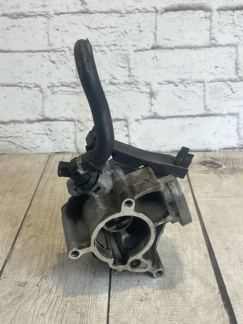 Насос вакуумный Audi A5 2014 S5