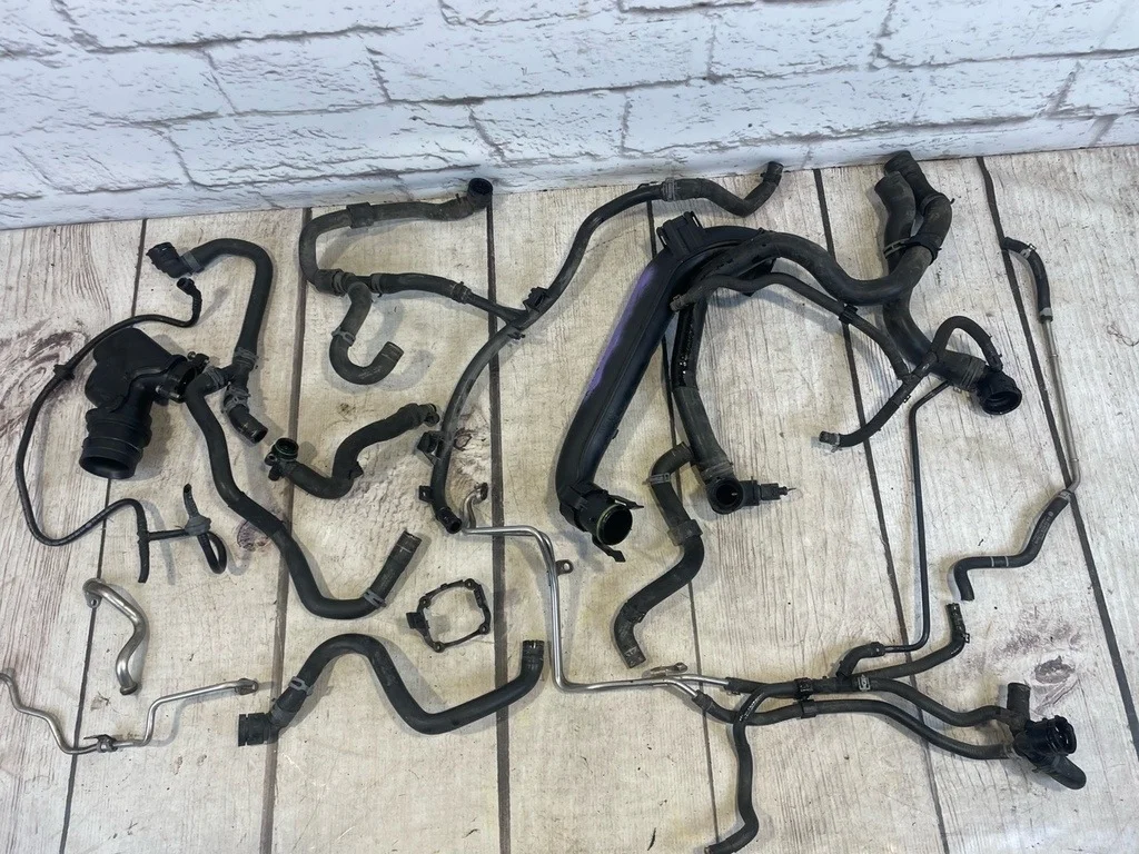 Комплект патрубков VW Golf 7 2014