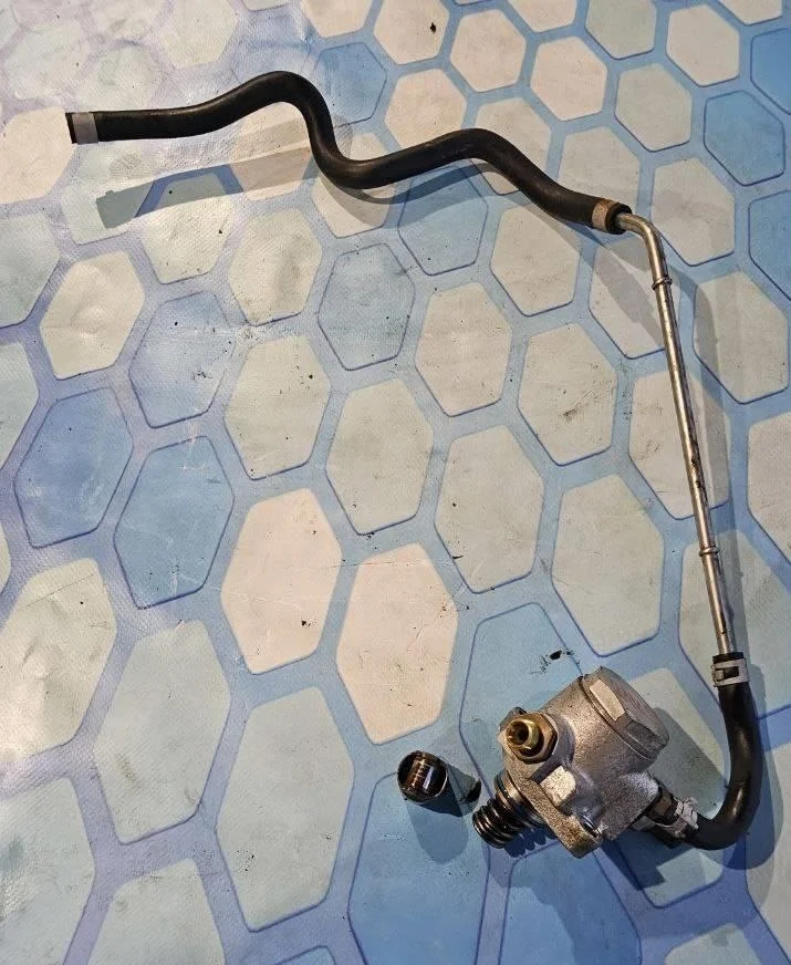 Насос топливный высокого давления Skoda Octavia 2014 A7