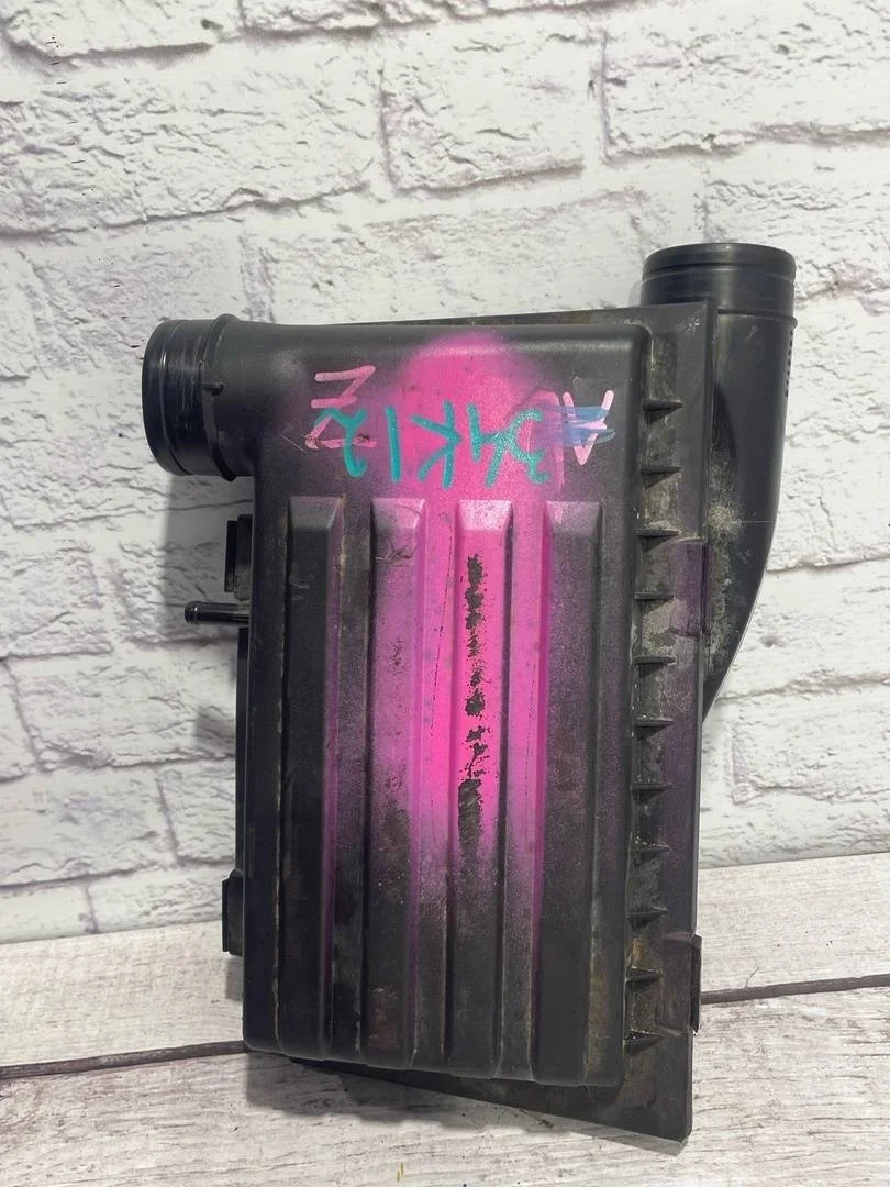 Корпус воздушного фильтра Audi A3 2015 8V