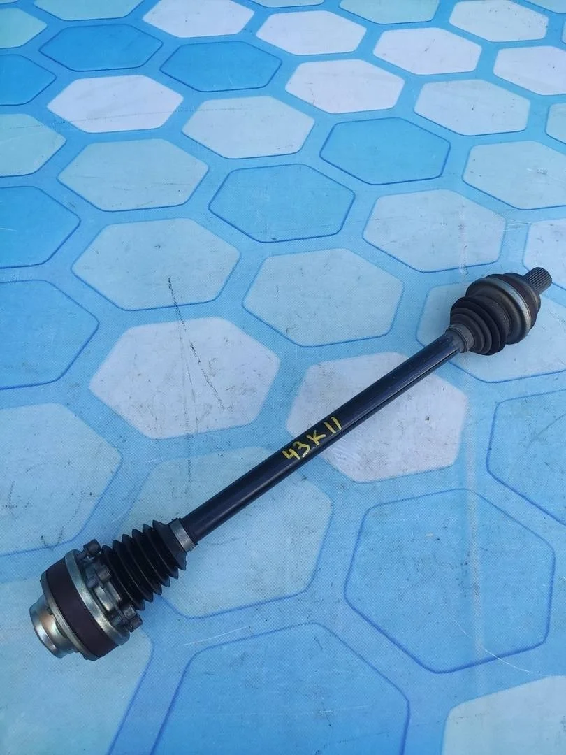 Приводной вал задний VW Tiguan 2 2018