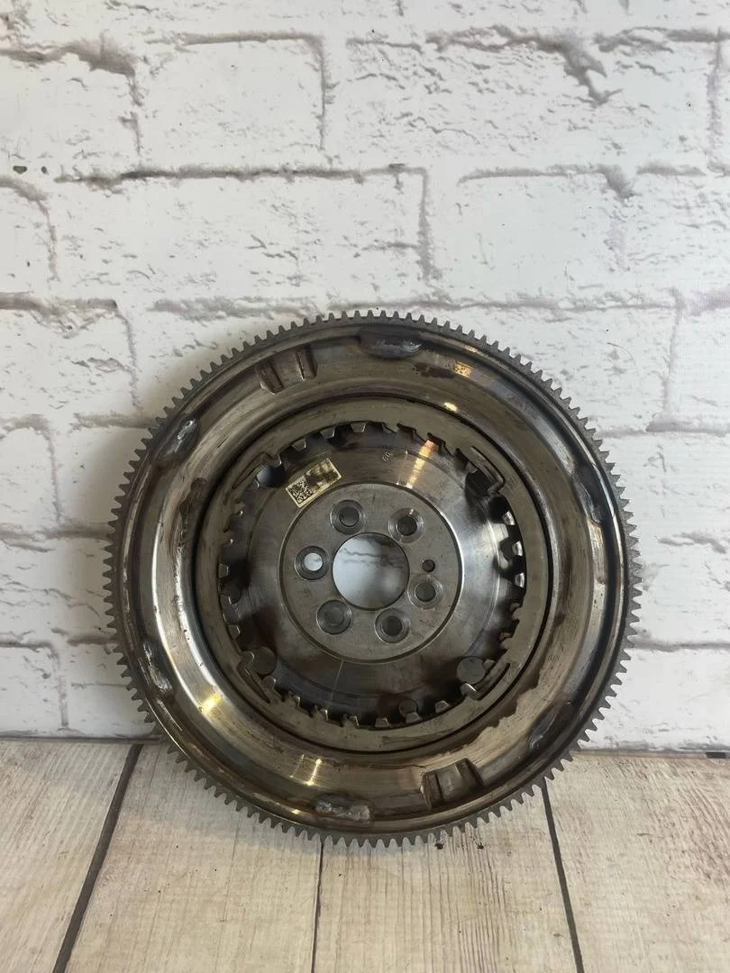 Маховик Audi A3 2013-2016 8V