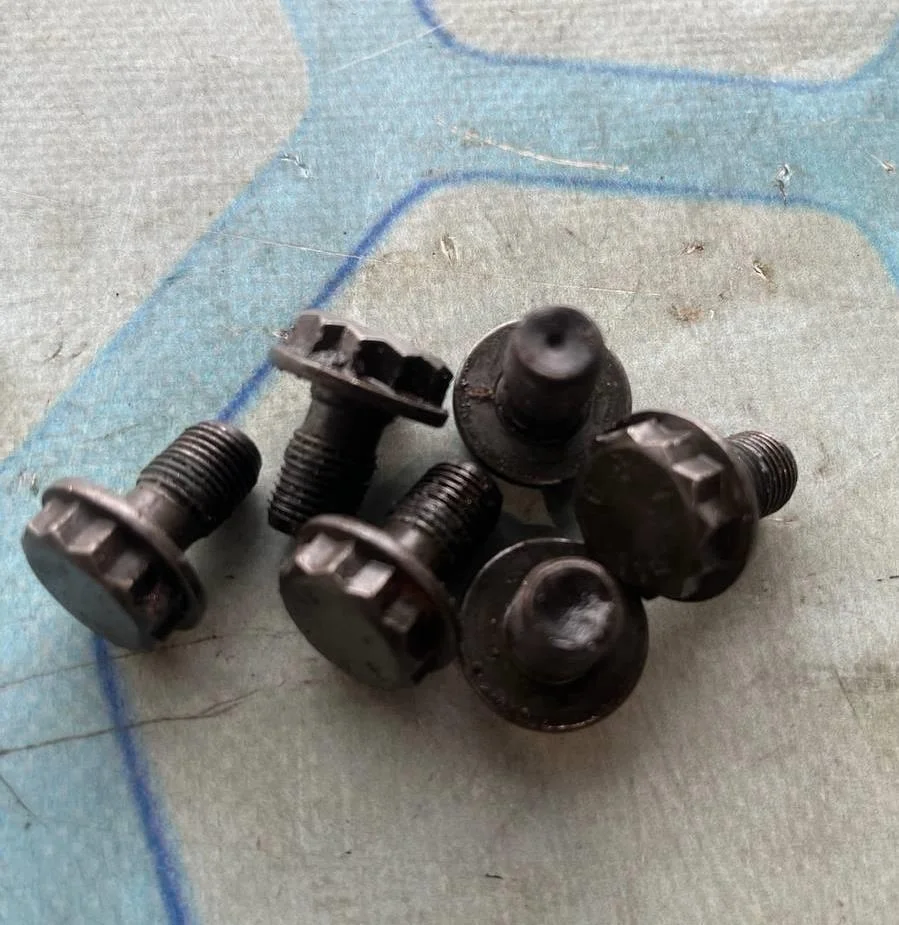 Болт маховика комплект Audi A3 1996-2003 8L1