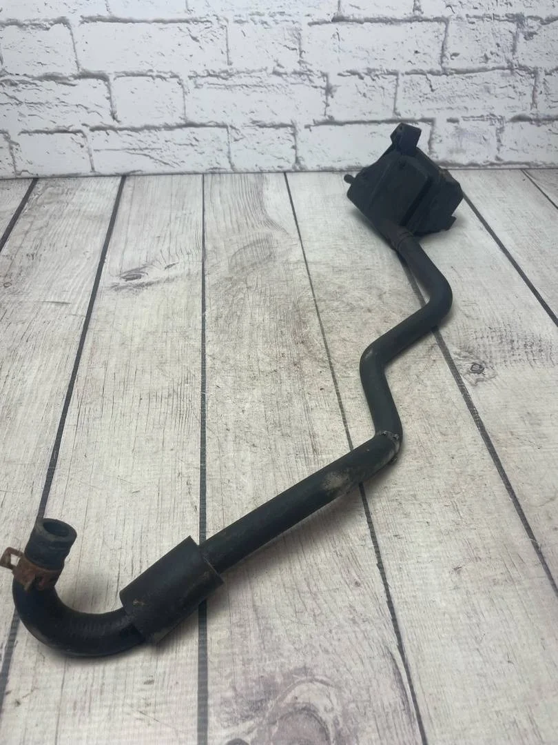 Бачок гидроусилителя руля Audi A3 1996-2003 8L1