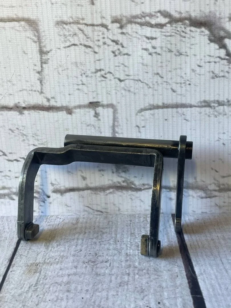 Вилка переключения передач кпп Audi A3 2003-2013 8P1