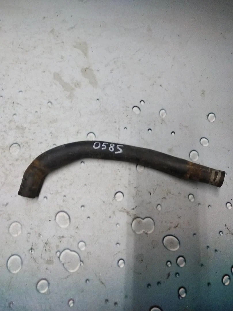 Патрубок охлаждения Audi A4 2000-2004 B6