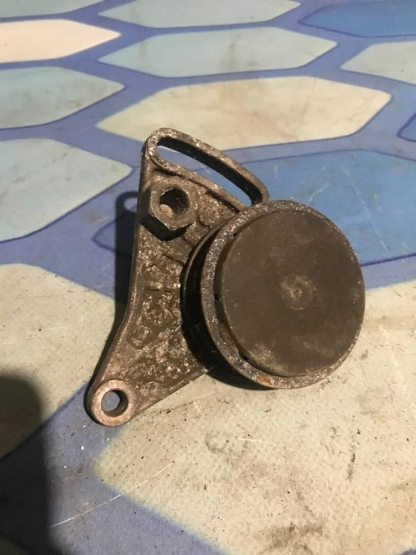 Ролик натяжителя ремня Audi A4 2000-2004 B6