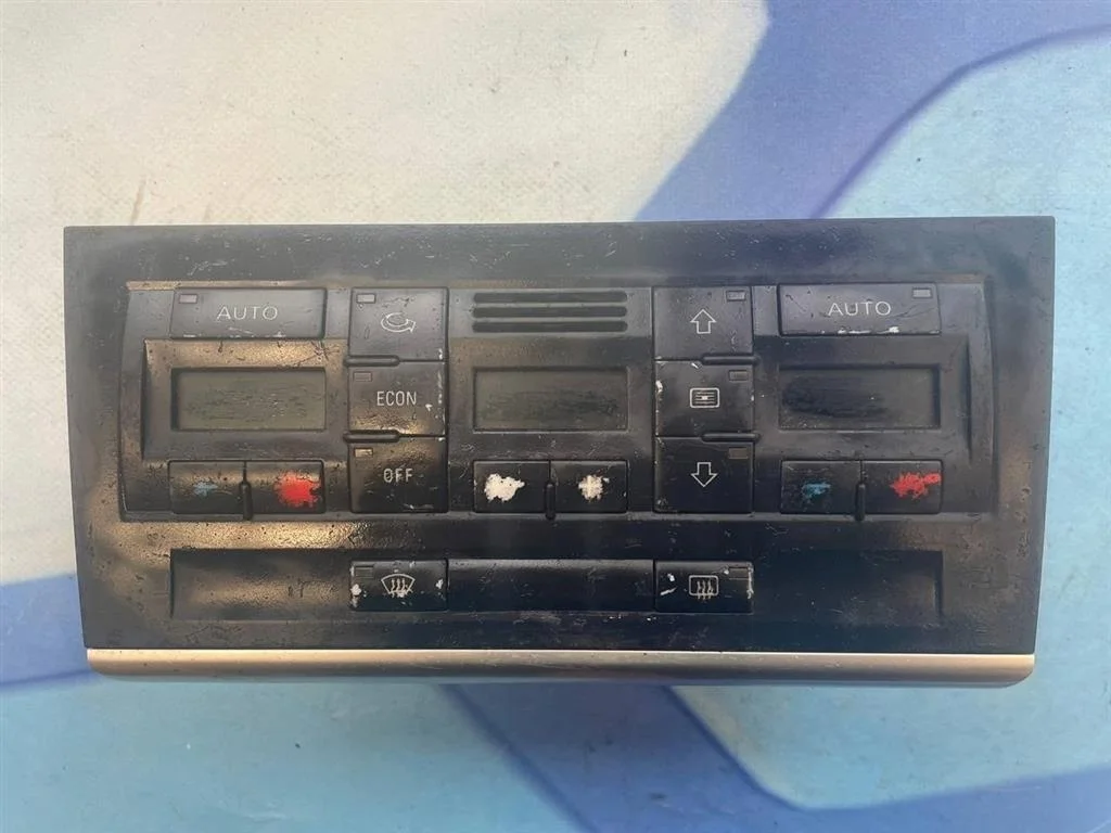 Блок управления климат контролем Audi A4 2000-2004 B6