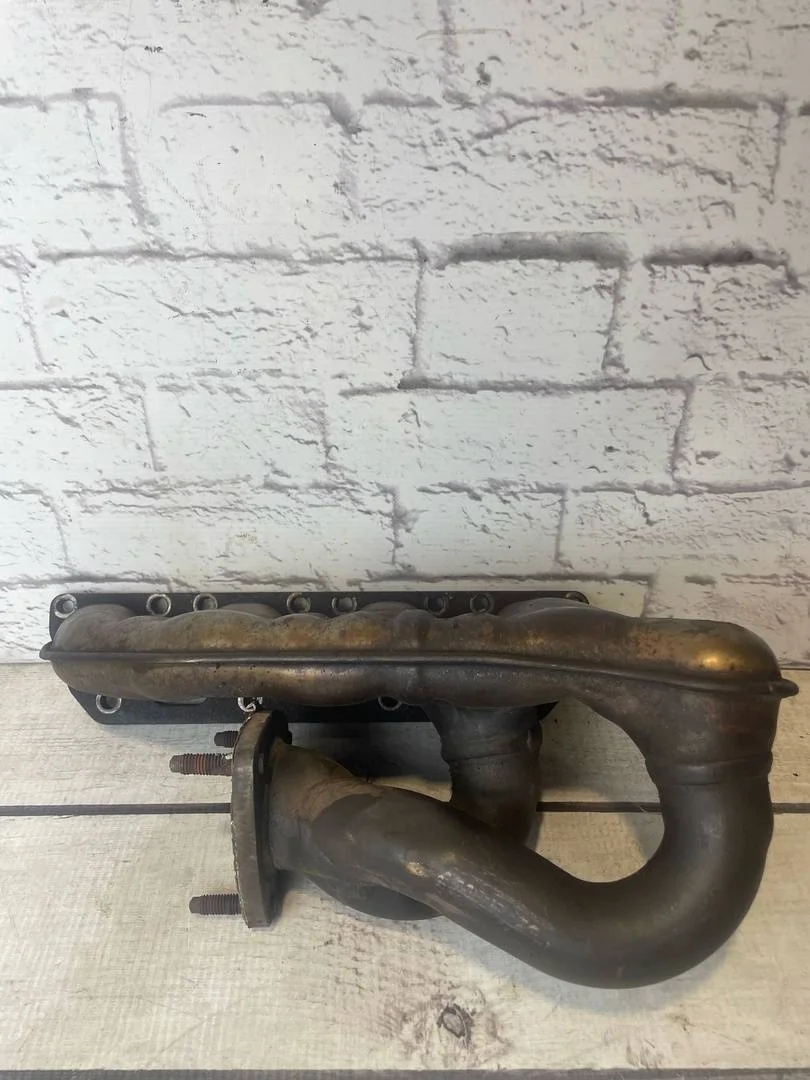 Коллектор выпускной Audi A4 2000-2004 B6