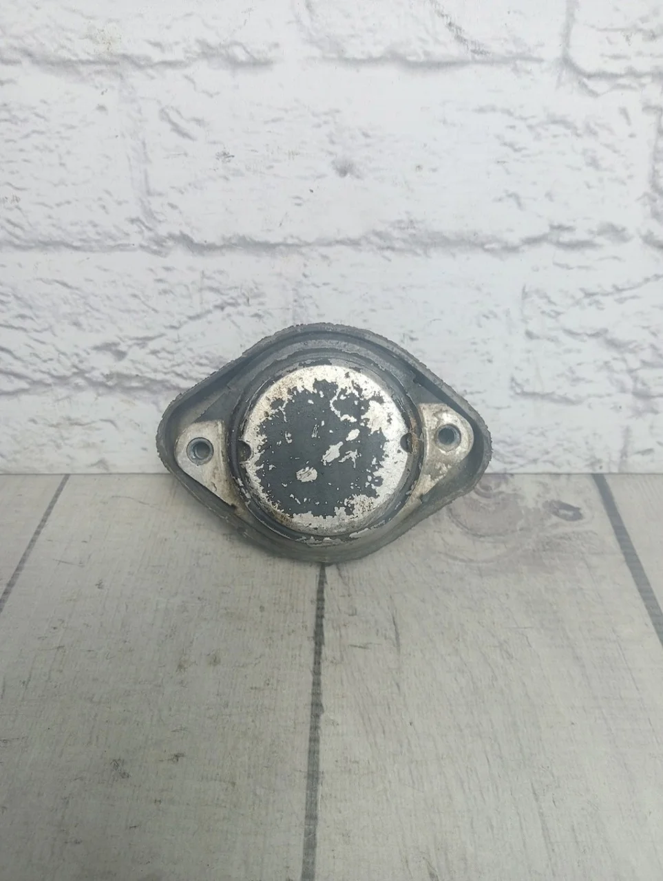 Опора кпп Audi A4 2000-2004 B6