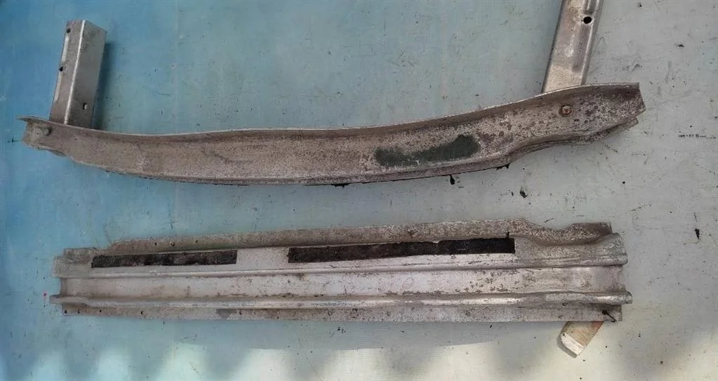 Усилитель бампера заднего Audi A4 2005-2007 B7