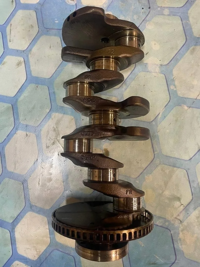 Коленчатый вал Audi A4 2007-2015 B8