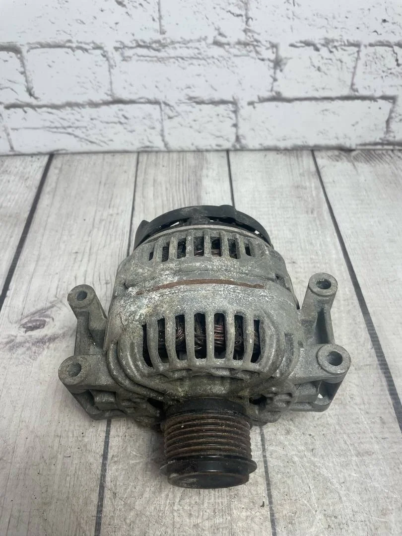 Генератор Audi A4 2007-2015 B8