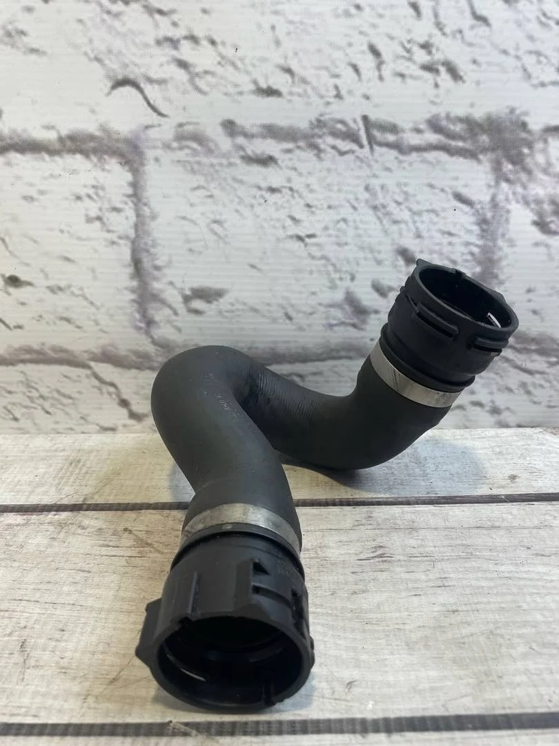 Патрубок охлаждения Audi A5 2008-2016 S5