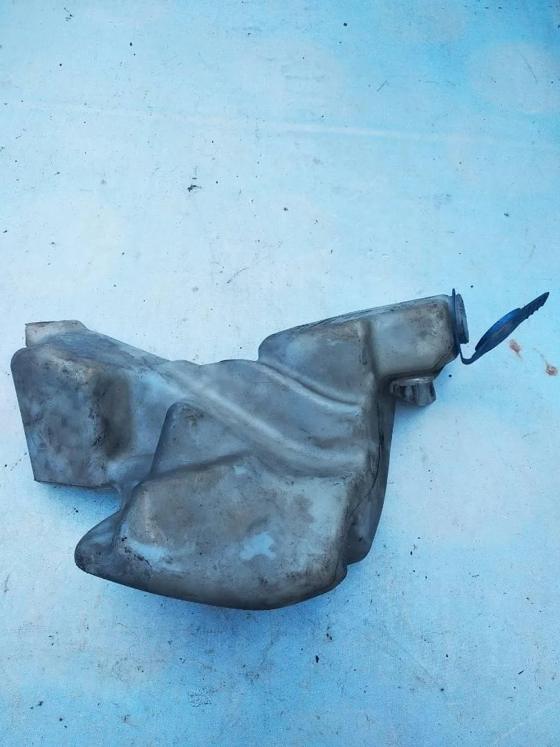 Бачок омывателя Audi A6 1997-2004 C5