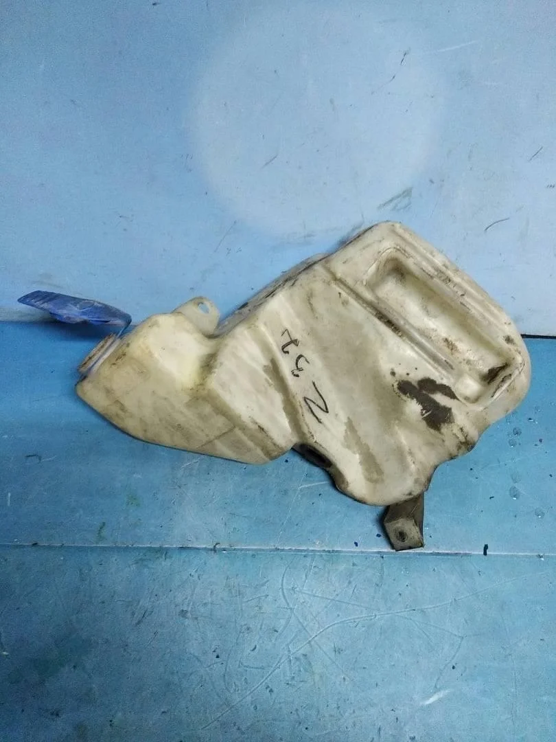 Бачок омывателя Audi A6 2000-2005 C5