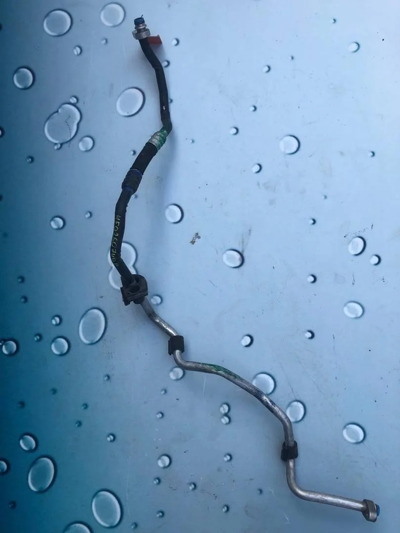 Трубка кондиционера Audi A6 2004-2011 C6