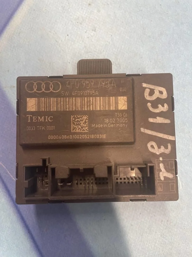 Блок комфорта Audi A6 2004-2011 C6