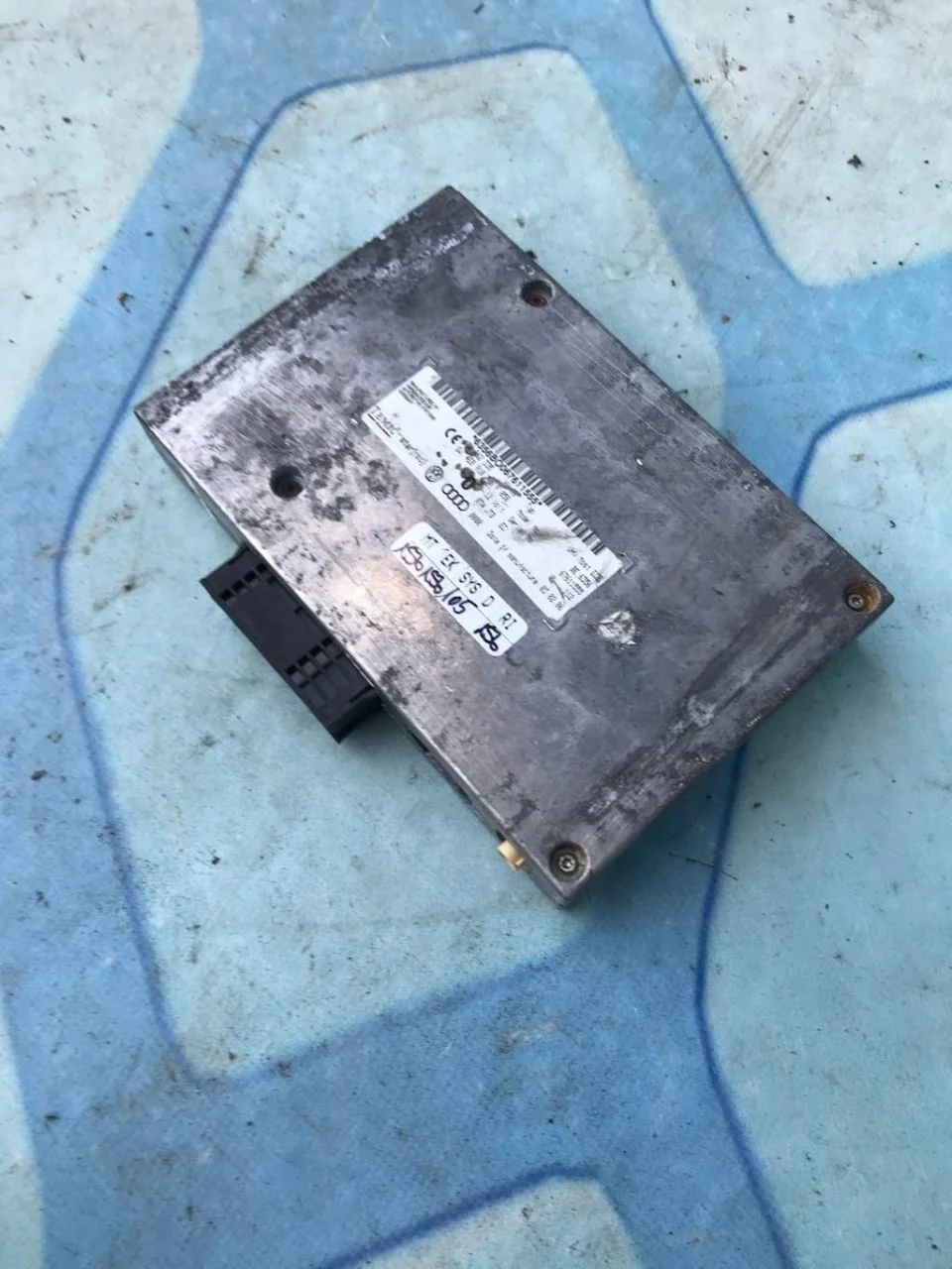 Интерфейсный блок Audi A6 2004-2011 C6