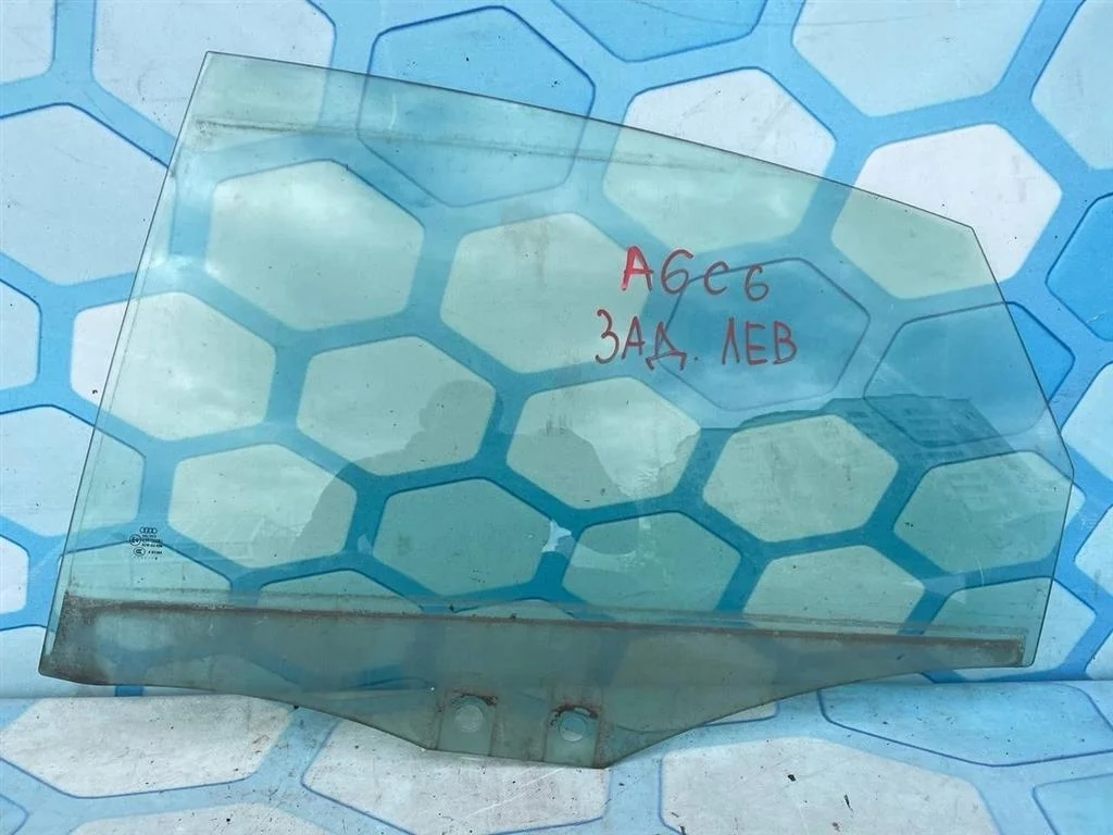 Стекло двери заднее левое седан Audi A6 2004-2011 C6