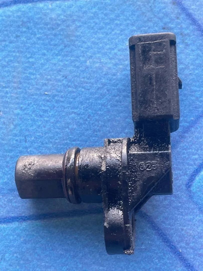 Датчик положения распредвала Audi A6 2004-2011 C6