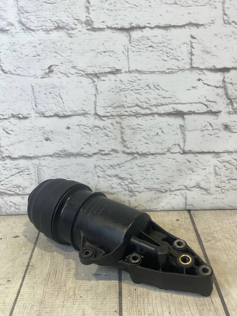 Корпус масляного фильтра Audi A6 2004-2011 C6