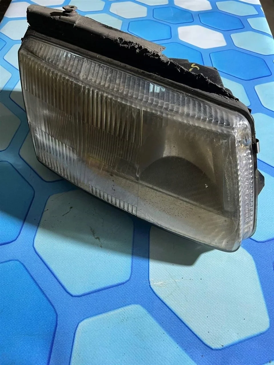 Фара правая галоген VW Passat 1996-2000 B5