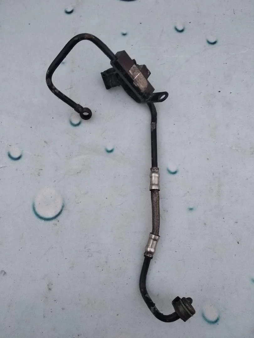 Трубка турбины VW Passat 2001-2005 B5+