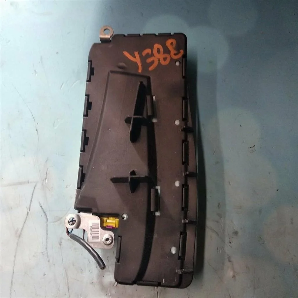 Подушка безопасности боковая сиденье правая VW Passat 2001-2005 B5+