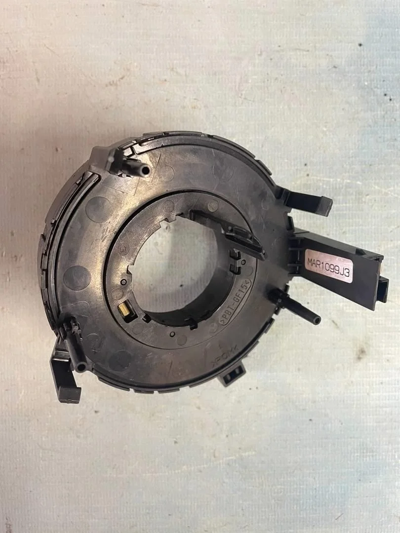 Кольцо контактное подушки безопасности VW Passat 2001-2005 B5+