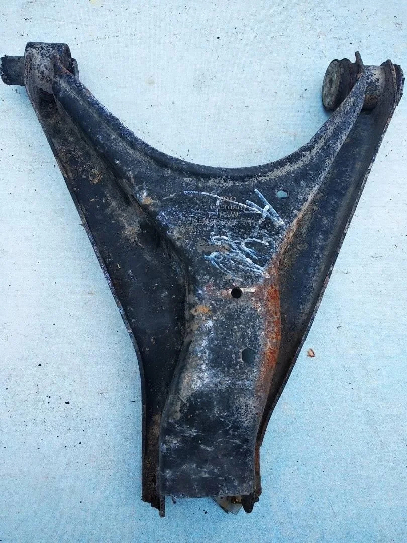 Рычаг задний левый VW Passat 2001-2005 B5+