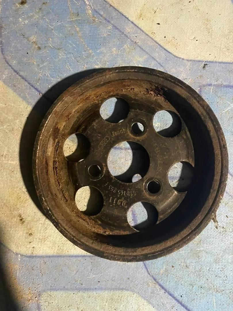 Шкив насоса гидроусилителя VW Passat 2001-2005 B5+