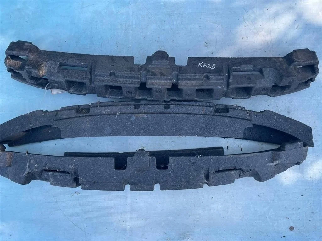 Пенопласт в бампер VW Passat 2005-2010 B6