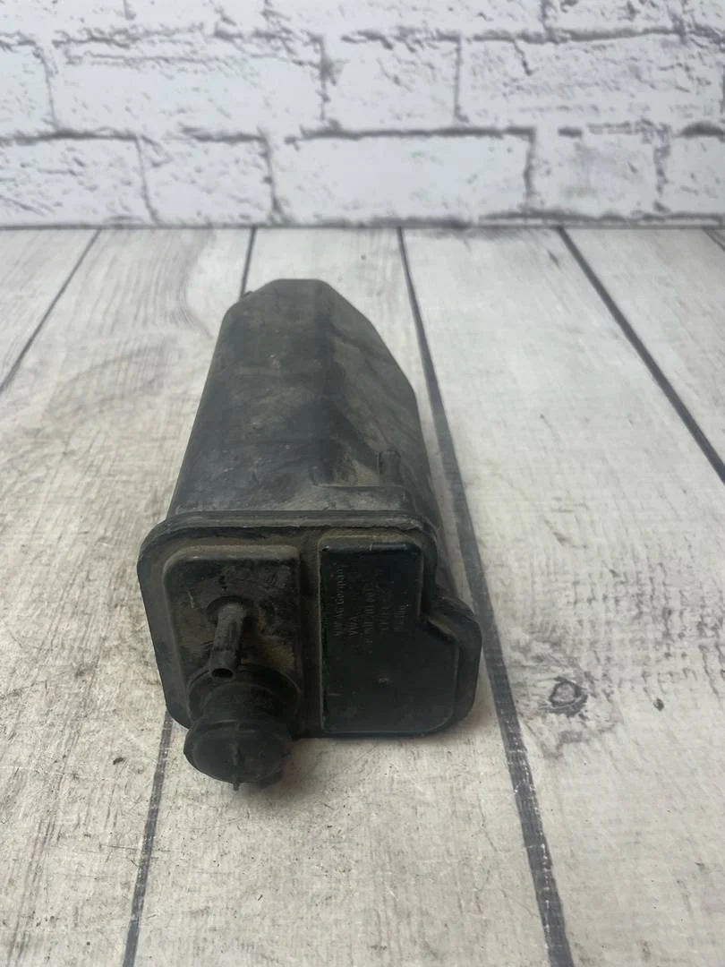 Адсорбер VW Passat 2005-2010 B6