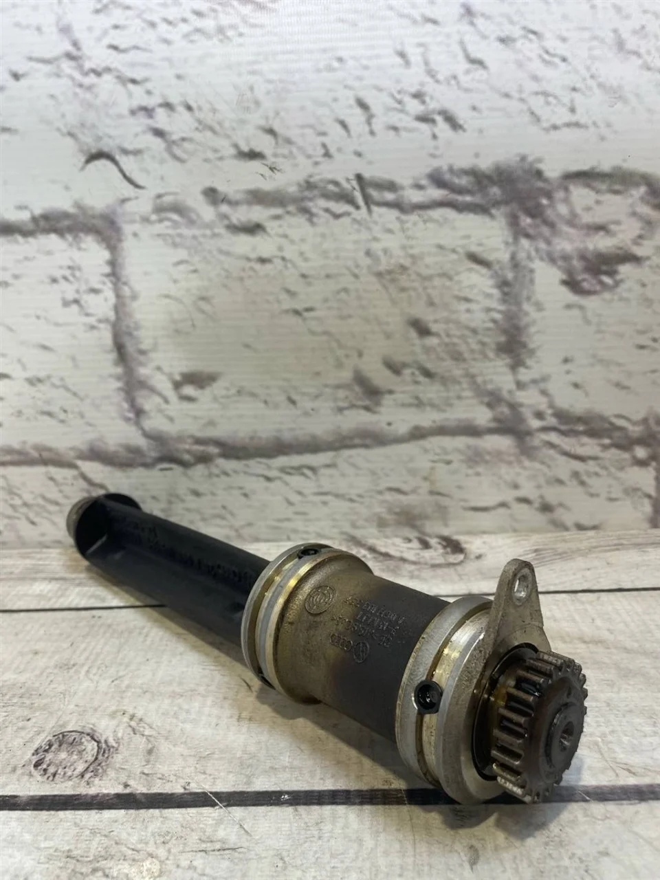 Балансировочный вал VW Passat 2005-2010 B6