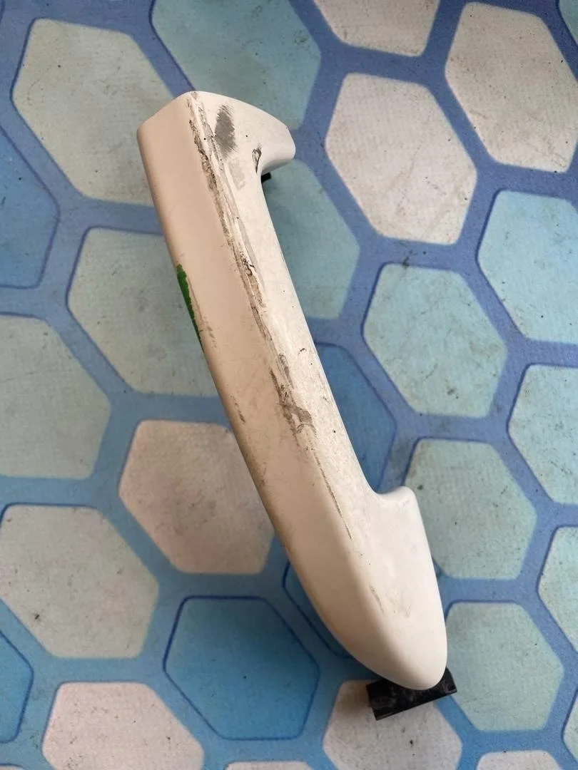 Ручка двери внешняя VW Passat 2010-2016 B7