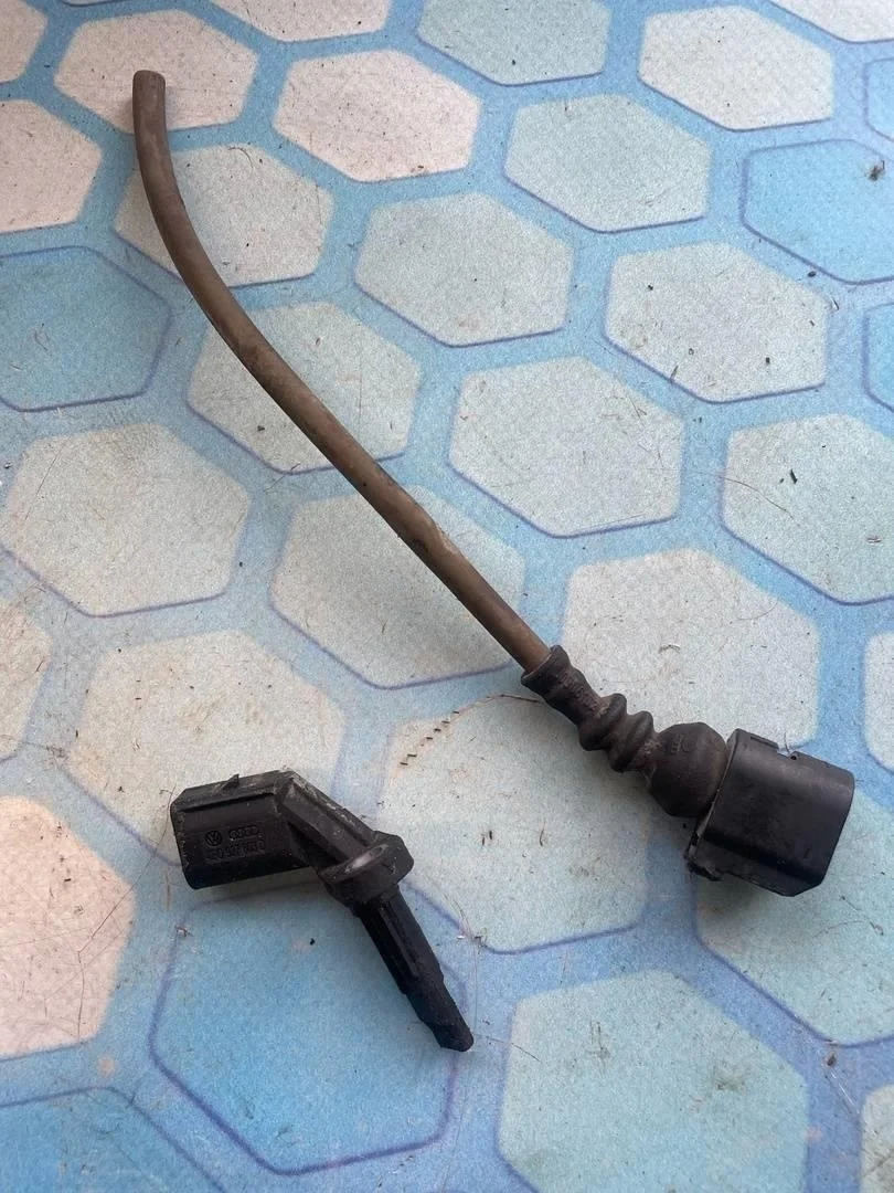 Датчик abs Audi Q5 2008-2012 8R