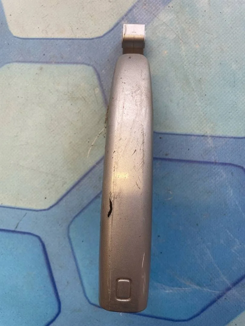 Ручка двери внешняя Audi Q5 2008-2012 8R