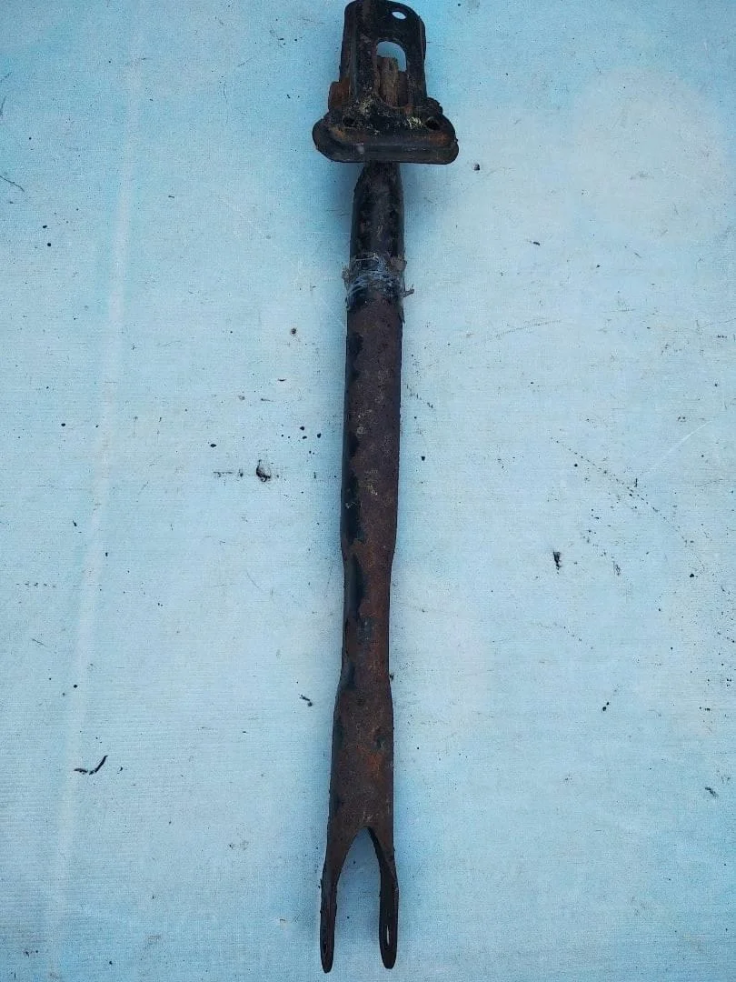 Рычаг задний продольный правый Land Rover Evoque 2011-2018