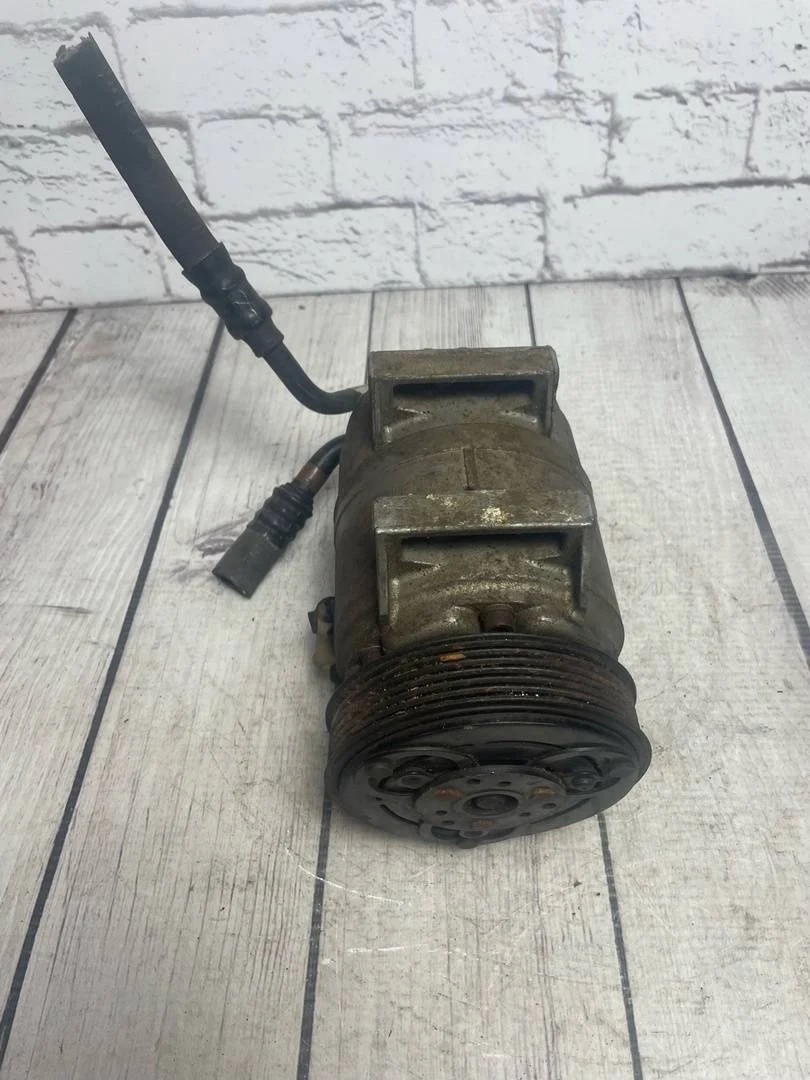 Компрессор кондиционера сломан Volvo S80 1998-2006