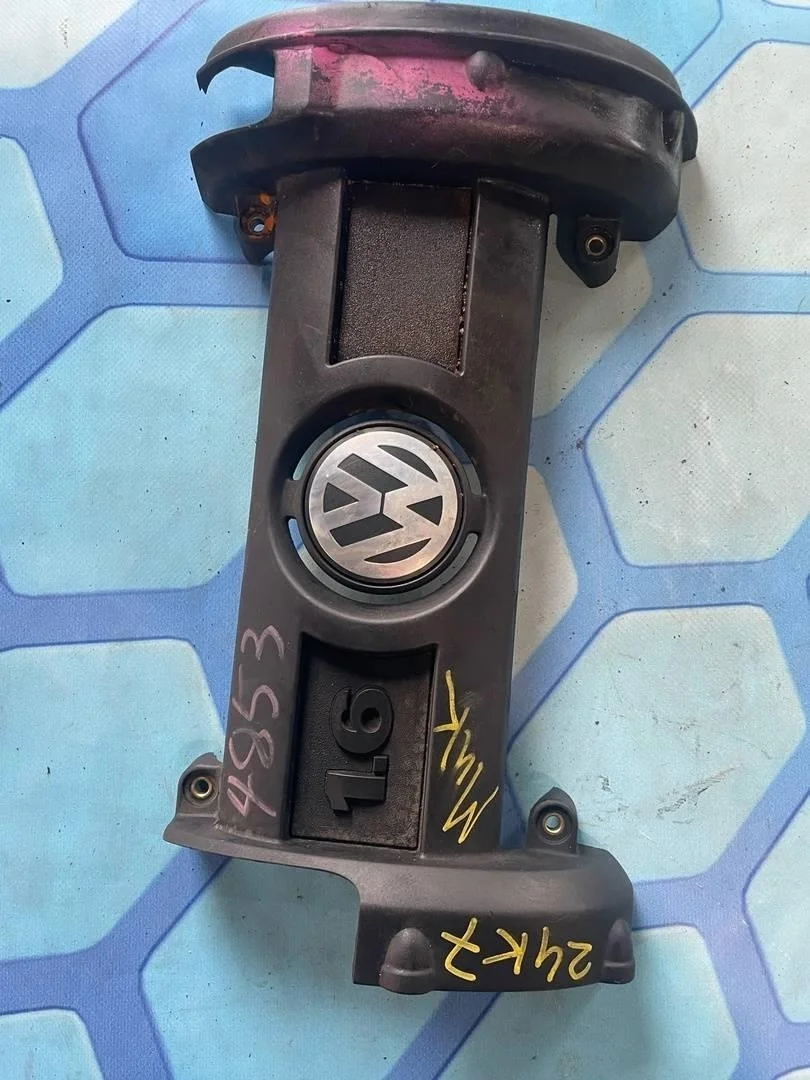 Накладка декоративная двигателя Skoda Fabia 2 2007-2015