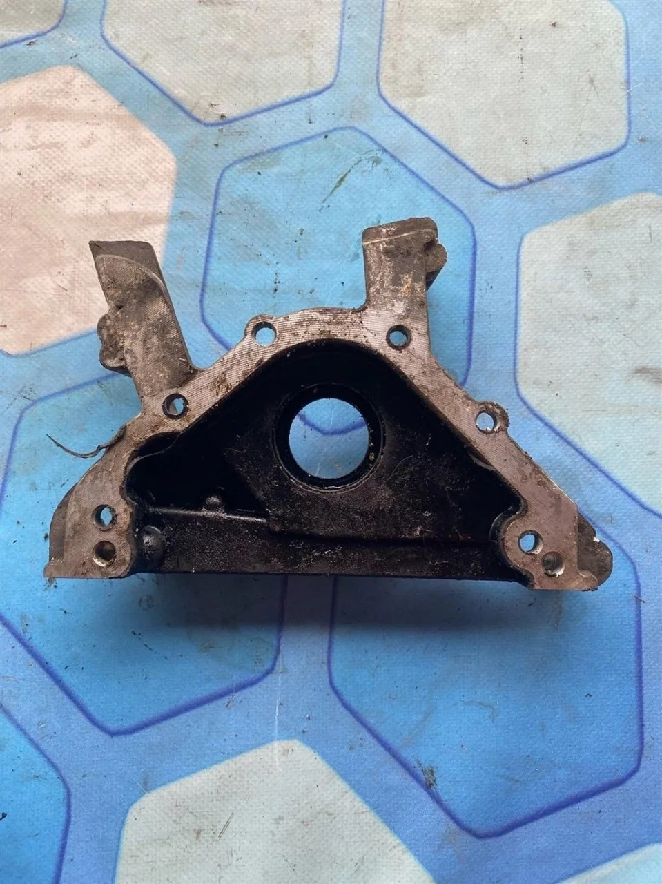 Крышка двигателя передняя Skoda Octavia 2004-2013 A5