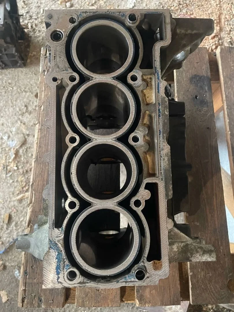 Блок цилиндров двигателя пустой Skoda Yeti 2014-..