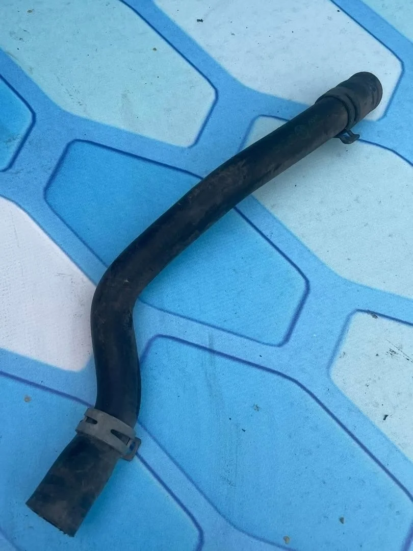 Шланг системы охлаждения Skoda Yeti 2014-.в.