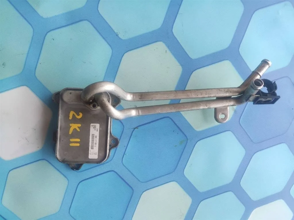 Радиатор масляный VW Tiguan 1 2007-2011