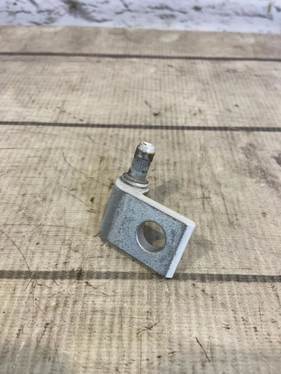 Петля двери верхняя передняя правая VW Tiguan 2 2016-2021