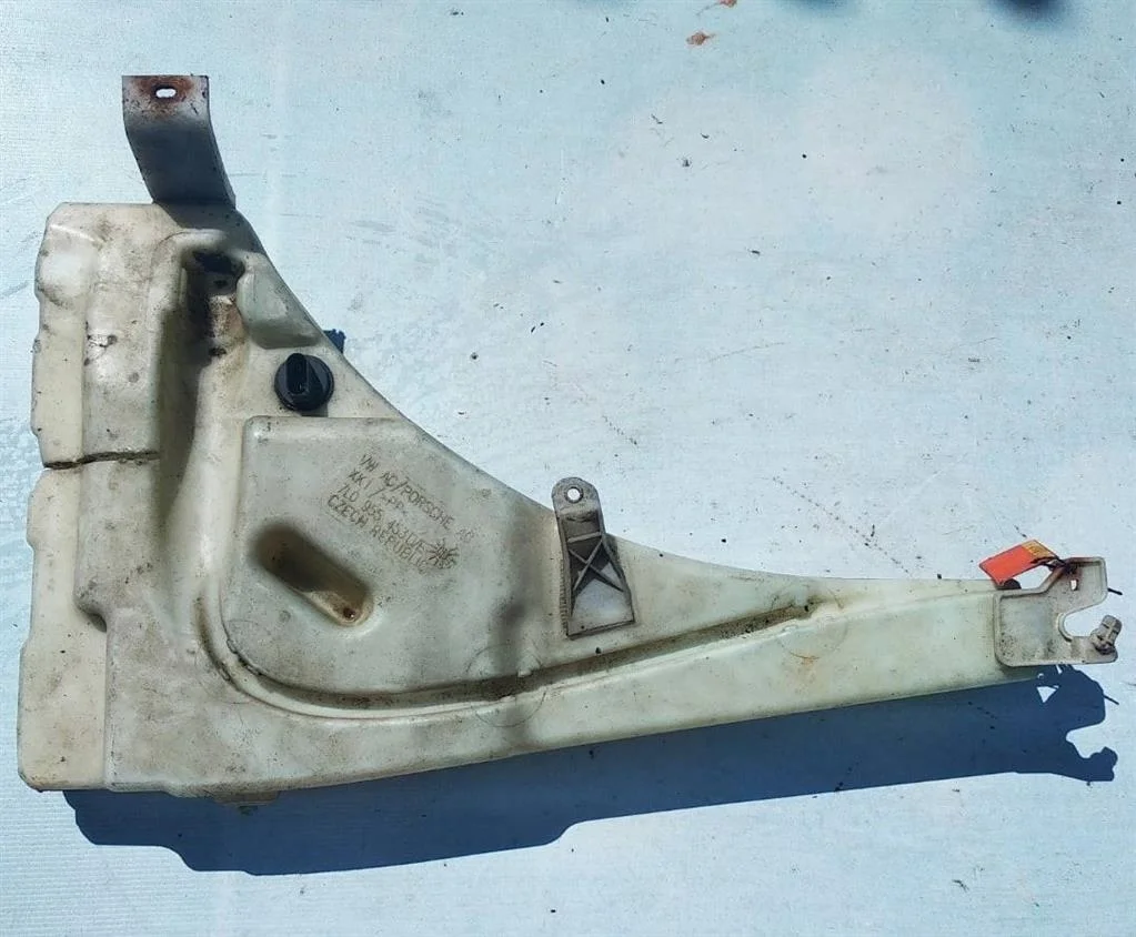 Бачок омывателя VW Touareg 1 2002-2007