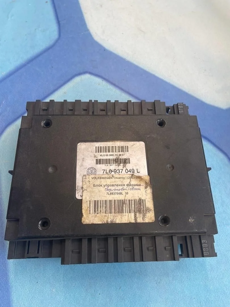 Блок управления бортовой сети VW Touareg 1 2002-2007